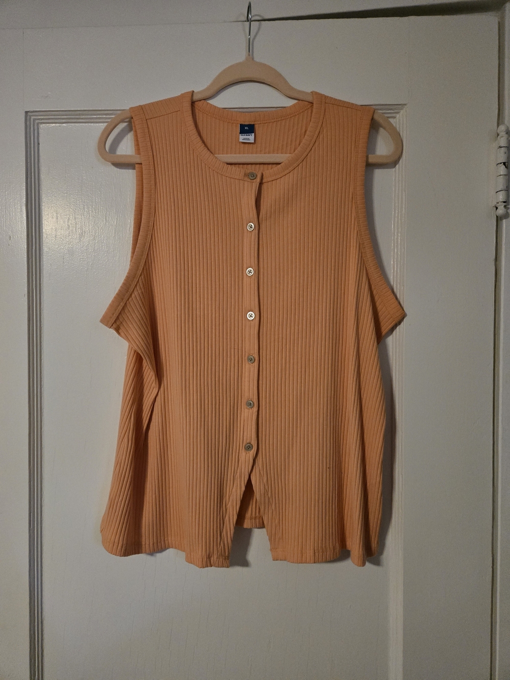 Sleeveless Ribbed Button-Front Top - Peach